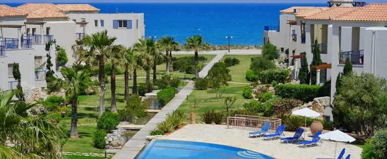 Seafront apartment for sale in Chania Crete with pool and garden CH115