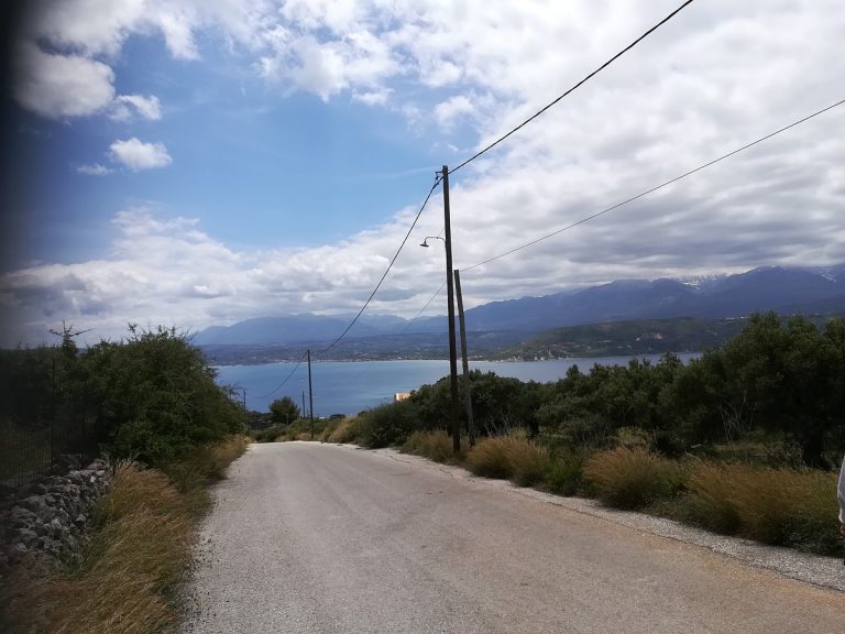 Plot of land for sale in Chania Akrotiri asphalt road