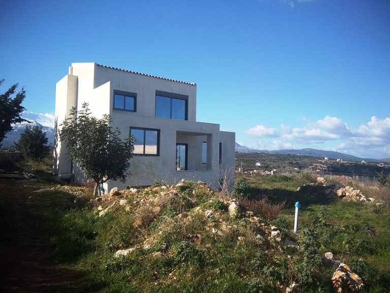 Villa for sale in Apokoronas Chania Crete outside KH122