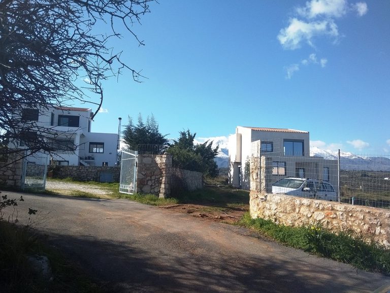 Villa for sale in Apokoronas Chania Crete stone boundary walls KH122
