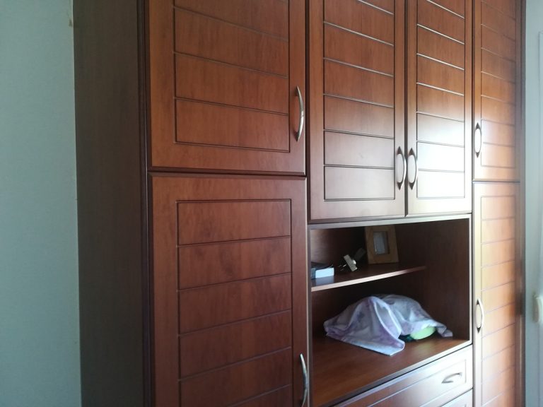 apartment for sale in akrotiri crete wardrobe
