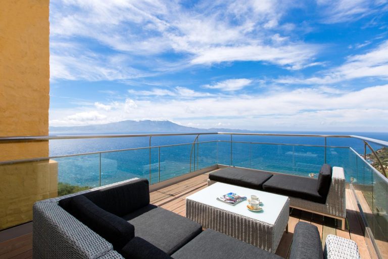 luxury villa for sale in kissamos ravdoucha sun terrace