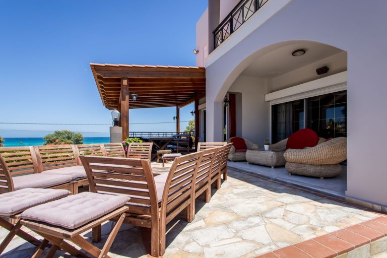 Villa for sale in Stavros Akrotiri Chania ah114 outdoor furniture
