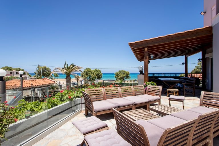 Villa for sale in Stavros Akrotiri Chania ah114 sitting area