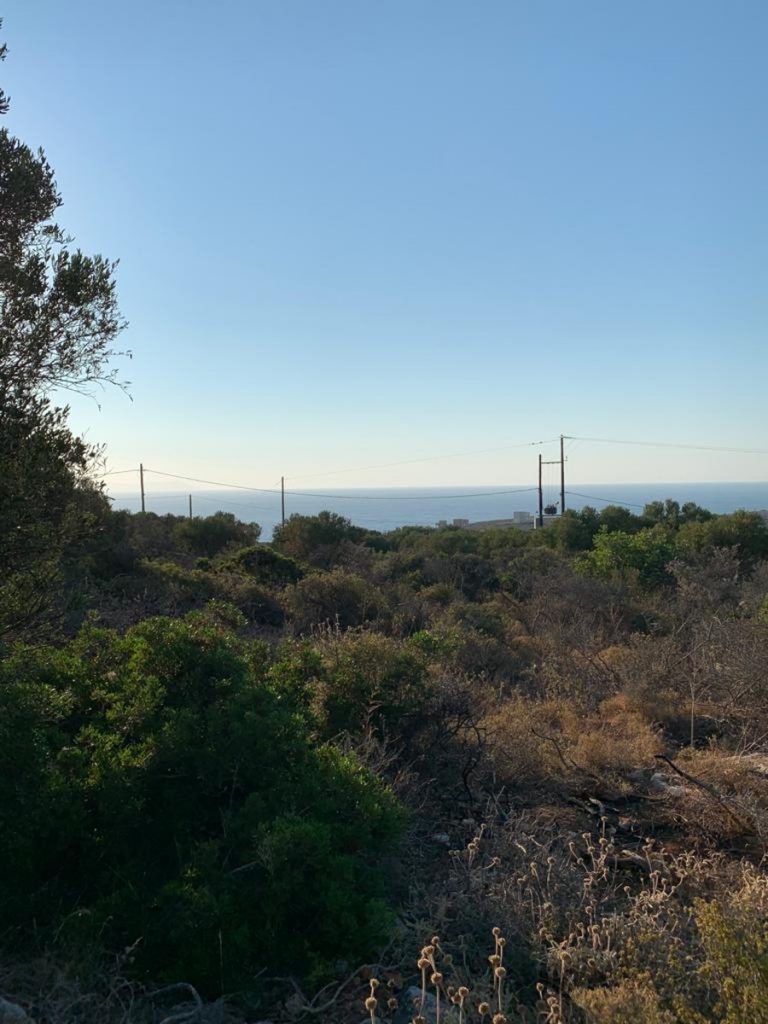 Land for sale in Akrotiri al260 the view