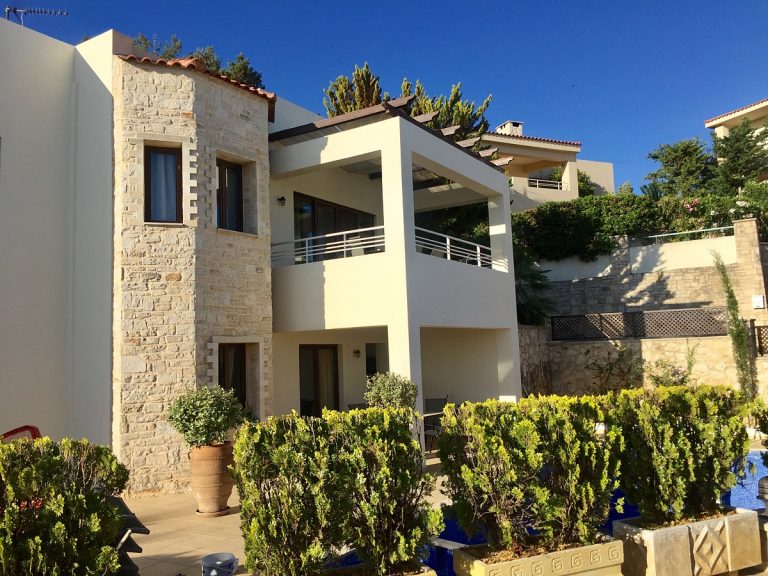 villa-for-sale-in-rethymnon-roussospiti-Crete