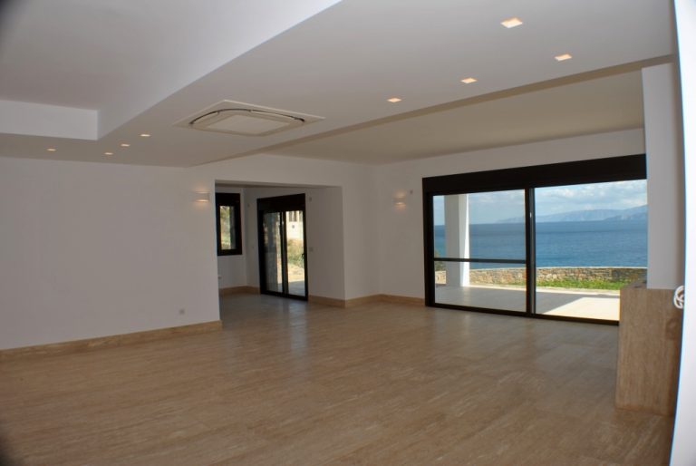 Villa for sale in agios nikolaos LH021 living room