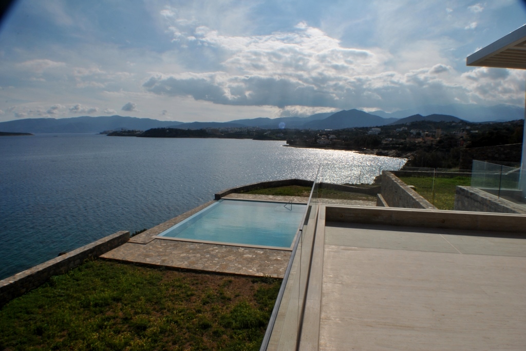 Villa for sale in agios nikolaos LH021 house