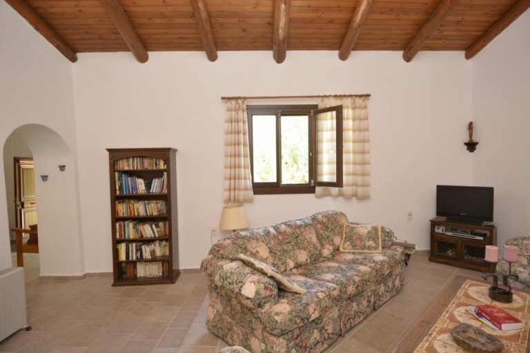 home for sale in apokoronas chania kh172