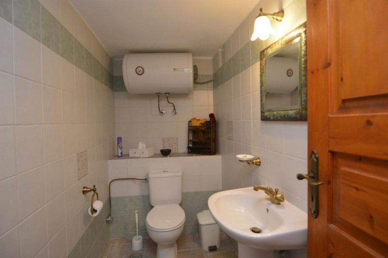 home for sale in apokoronas chania kh172 the bathroom