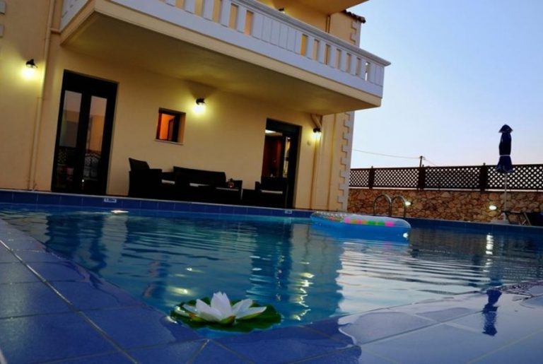 villa-for-sale-in-apokoronas