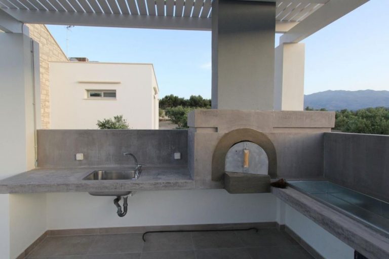 villa for sale in kalyves apokoronas chania