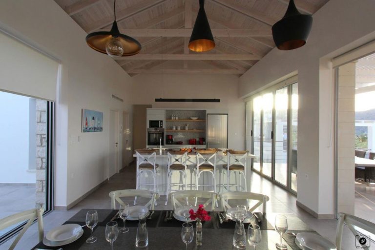 villa for sale in kalyves apokoronas chania
