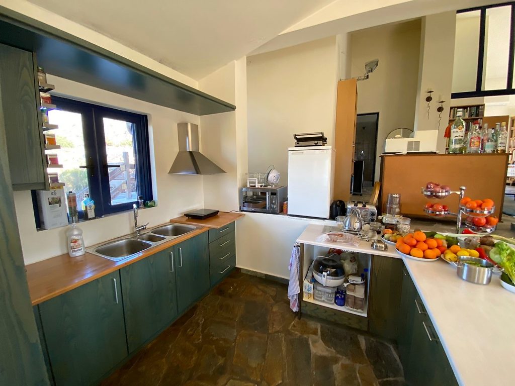 House for sale in Drapanos Chania Crete