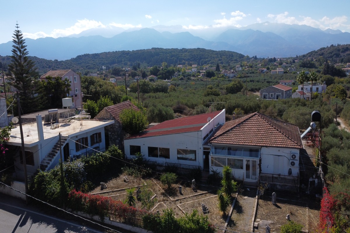 House in Vamos - view 1