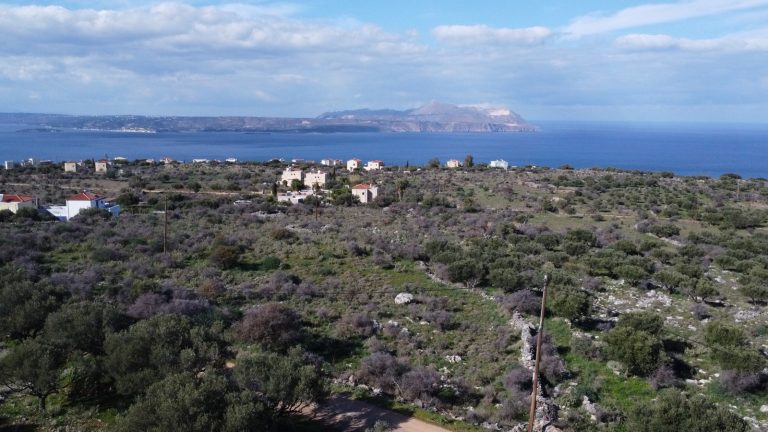 stunnning views of the cretan landscape in Apokoronas
