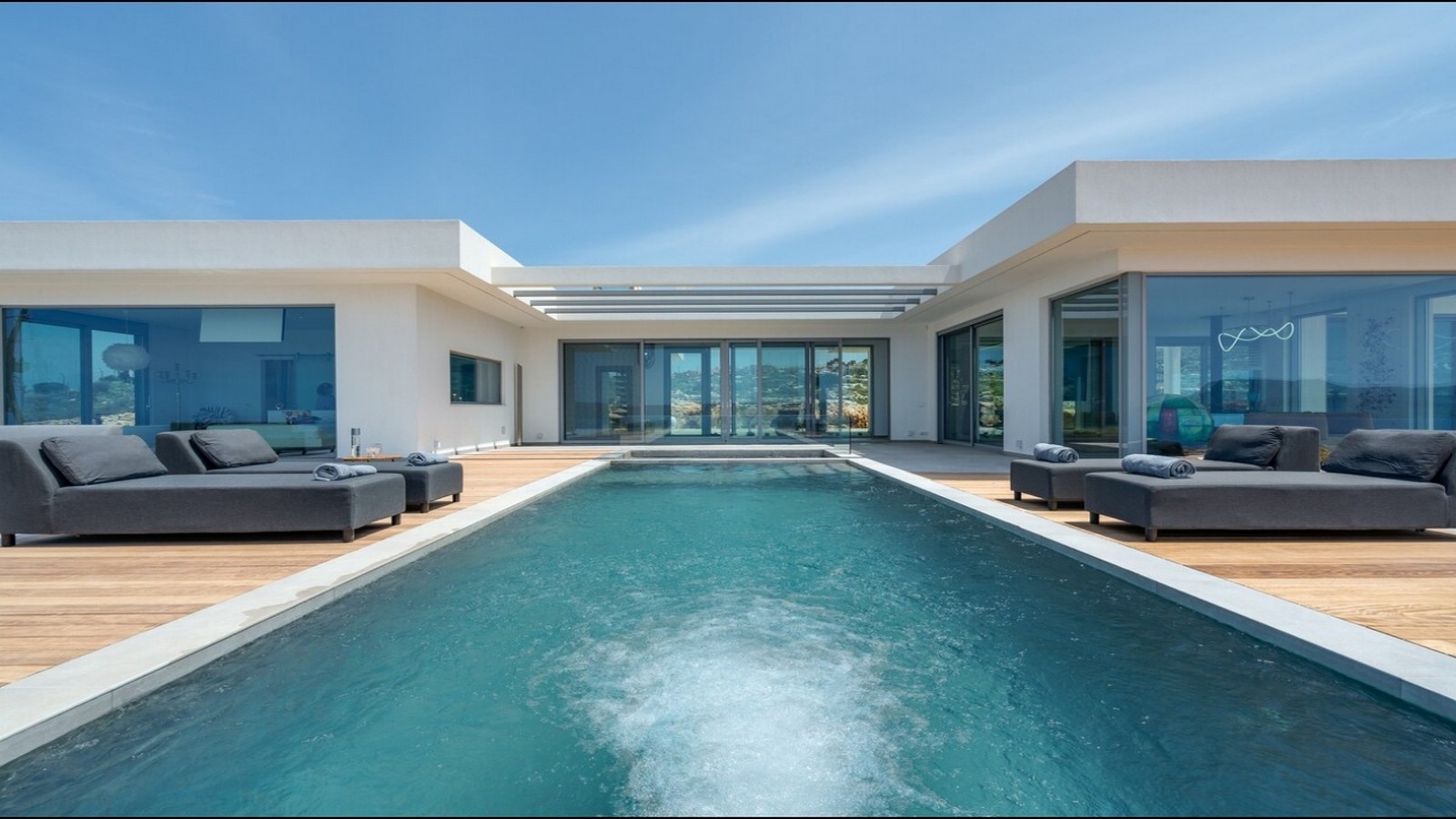 Luxury villa construction project in Crete suitable for Golden Visa investment