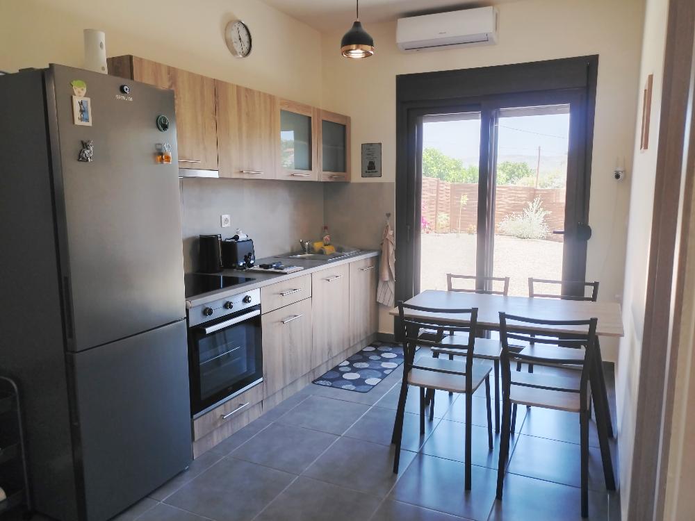 Listing photograph 8 of 14 of the house in Vamos, published by Euroland Property Group.