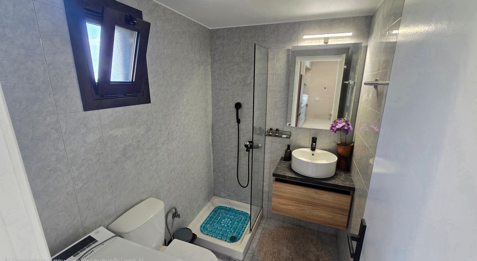 Listing photograph 12 of 13 of the apartment in Stylos, published by Euroland Property Group.
