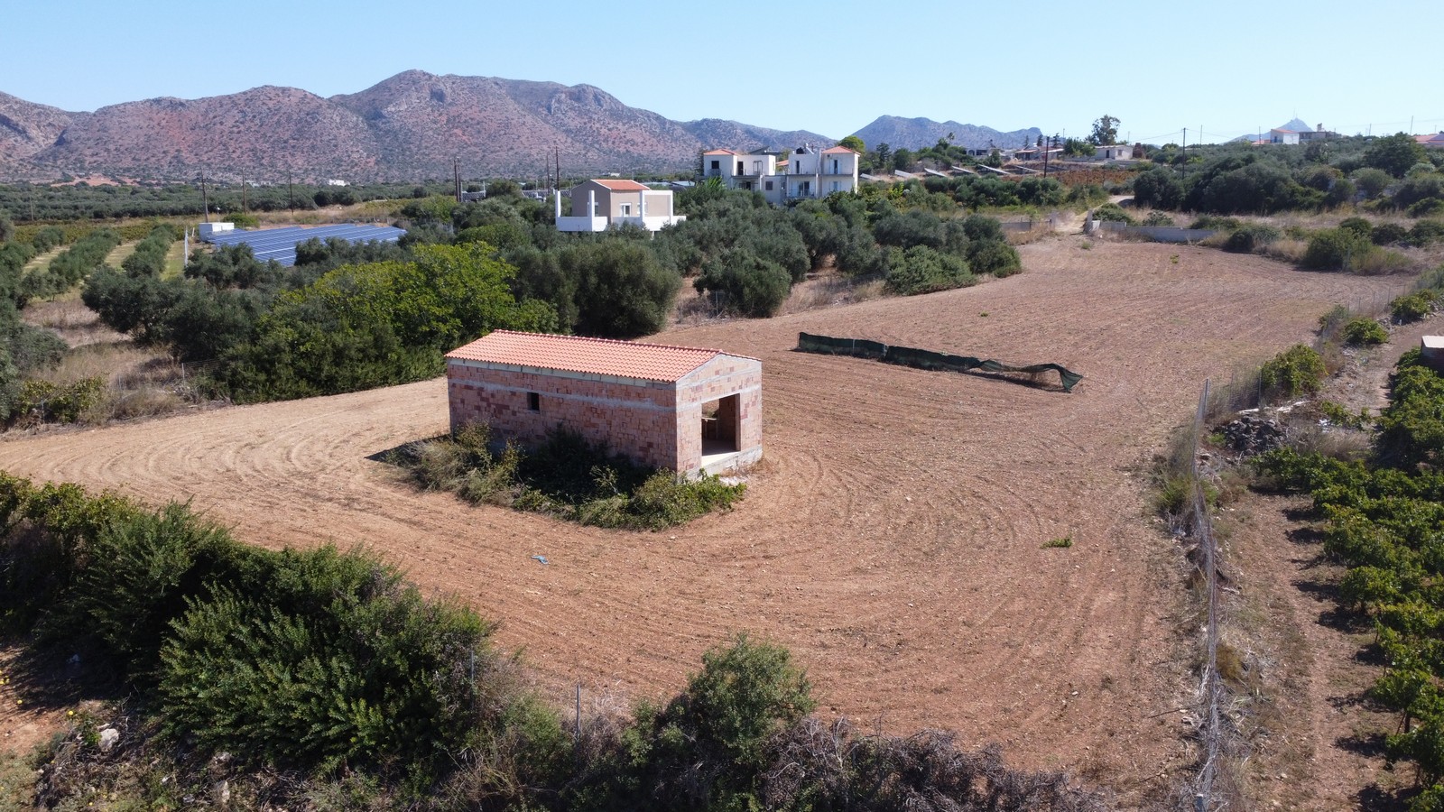 Listing photograph 3 of 22 of the land in Chorafakia, published by Euroland Property Group.